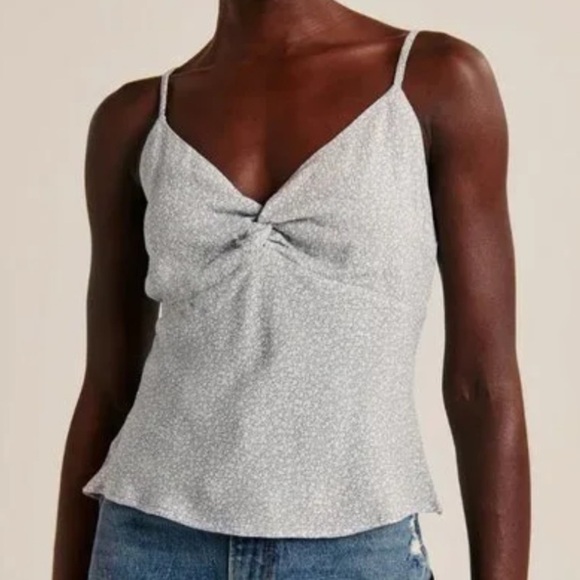 Abercrombie and fitch Twist-Front Cami in 'Light Blue Floral’ - Picture 1 of 4